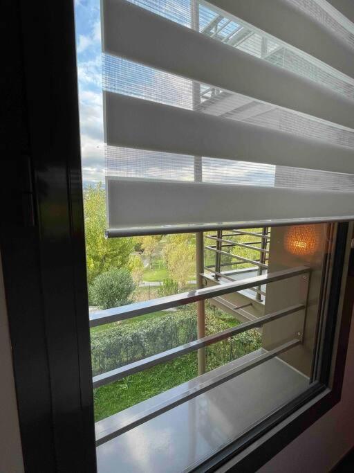 Superbe Appartement, Piscine, Vue Mer Et Montagnes Antibes Zewnętrze zdjęcie